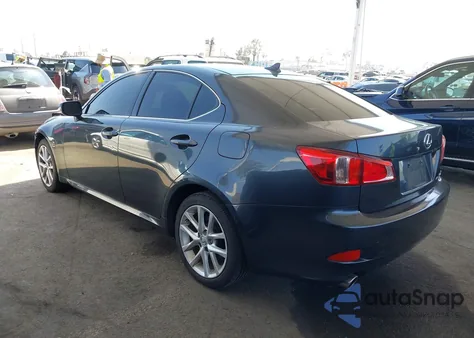 2011 Lexus Is 250 z USA, uszkodzony, nr VIN JTHCF5C20B5049984